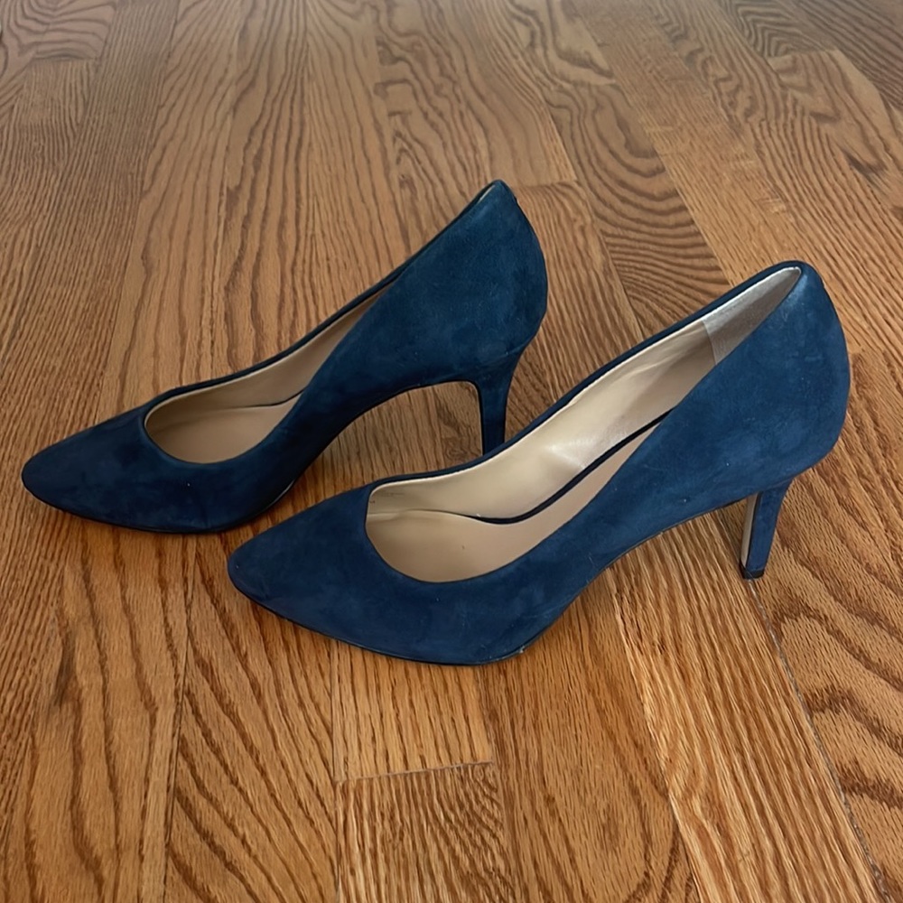 INC velvet heel size 7.5